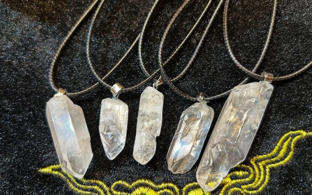 至ってシンプルなネックレス